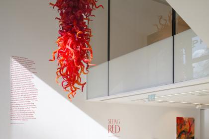 Dale Chihuly, Ruby Red Chandelier, 2006