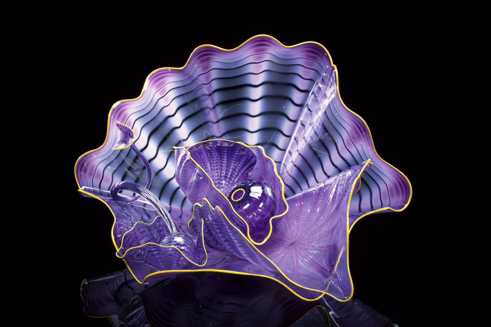 Dale Chihuly, Adamia Purple Persian Set with Golden Glow Lip Wraps, 2000