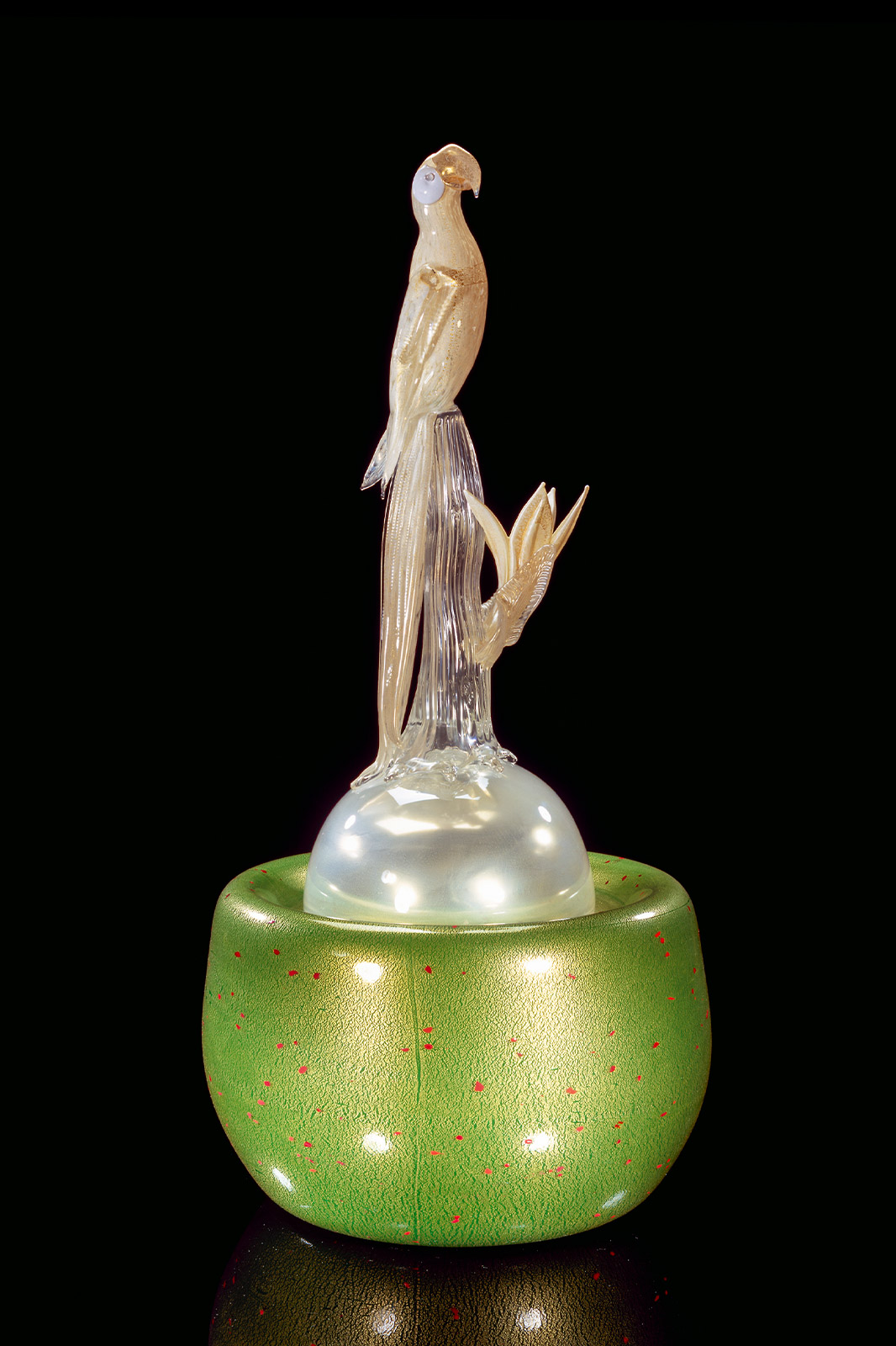 Dale Chihuly, Macaw Perched with Flower above Tropical Green Base, 2006