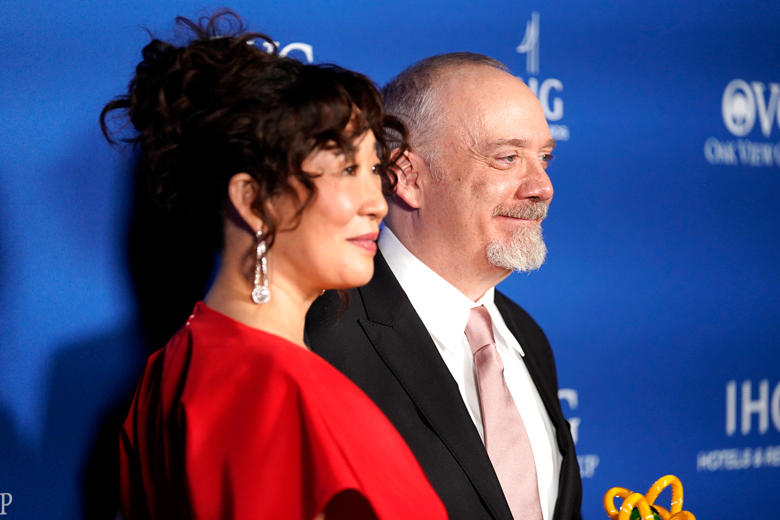 Sandra Oh and Paul Giamatti