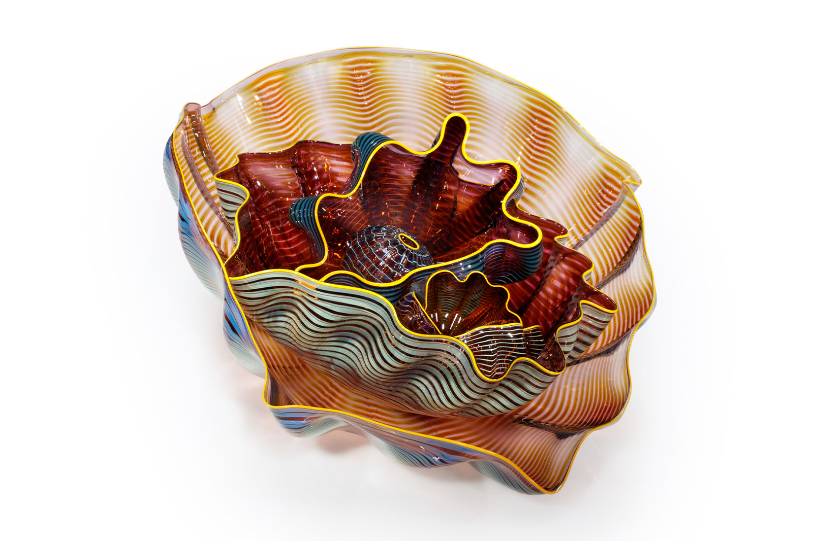 Iridescent Violet and Amber Seaform with Gold Lip Wraps, 1999, by Dale Chihuly