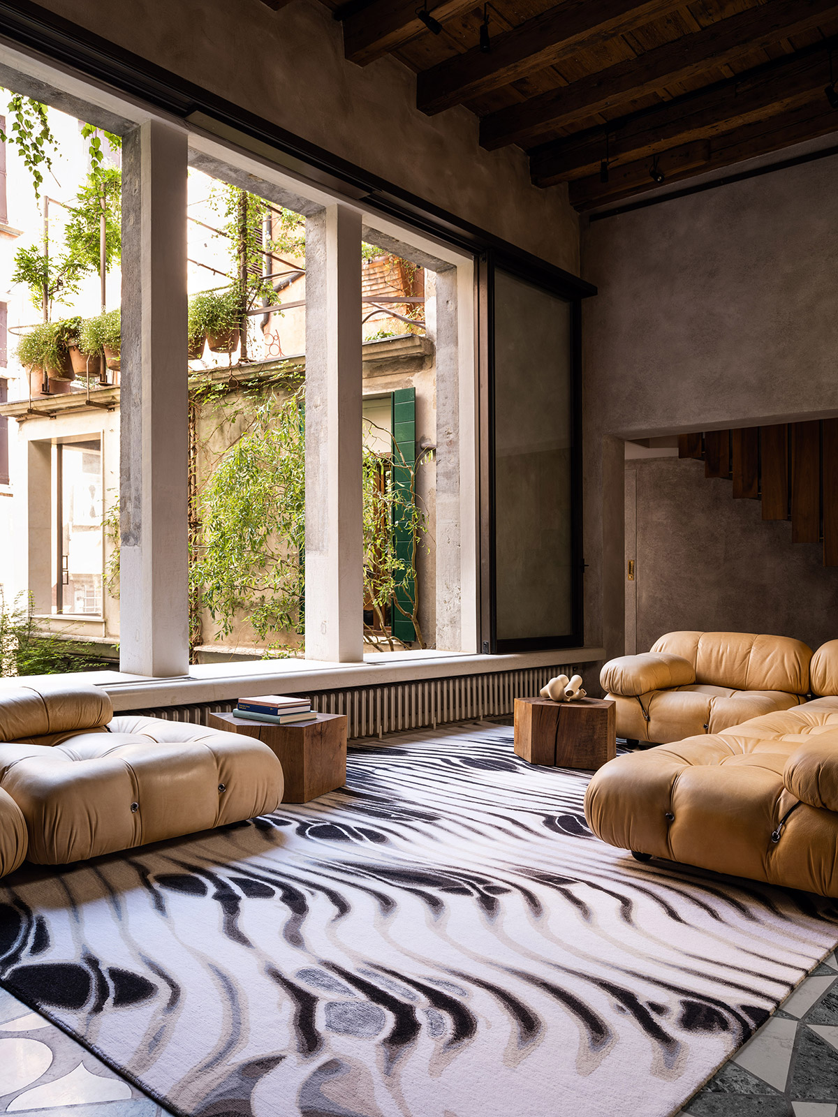 Scallop Rug