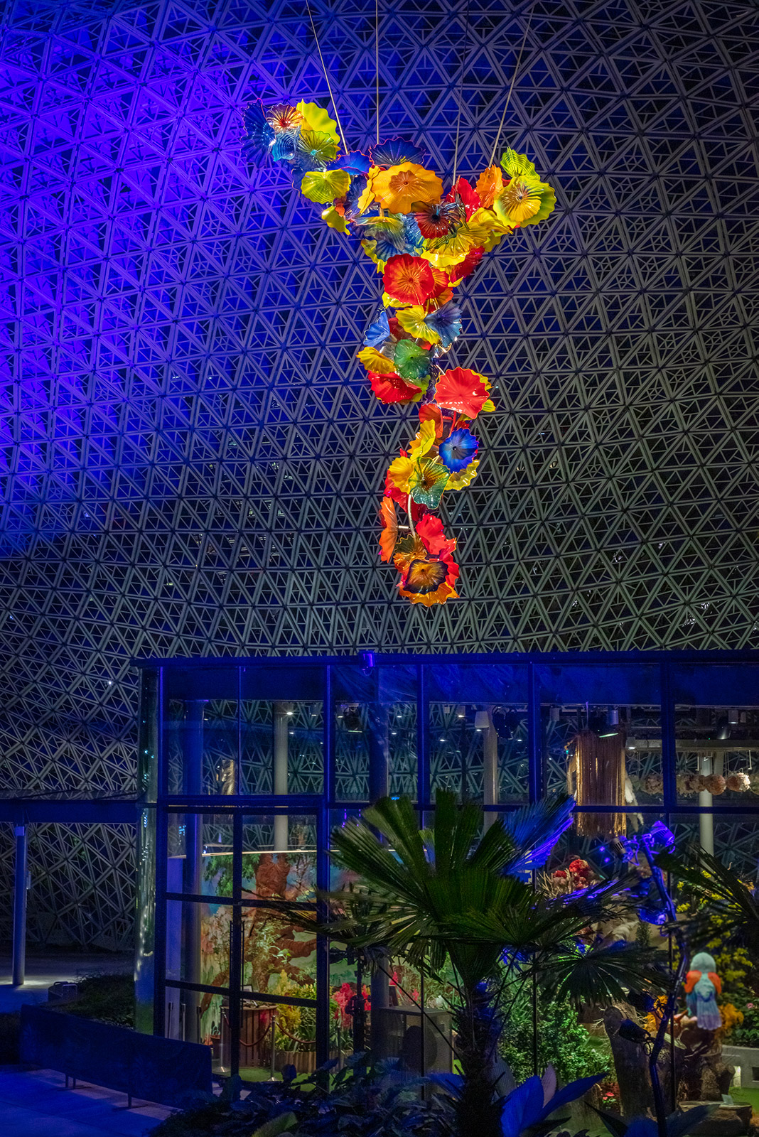 Dale Chihuly, End of the Day Persian Chandelier, 2015