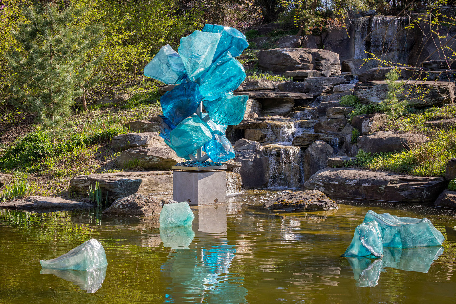 Dale Chihuly, Blue Polyvitro Crystals, 2006