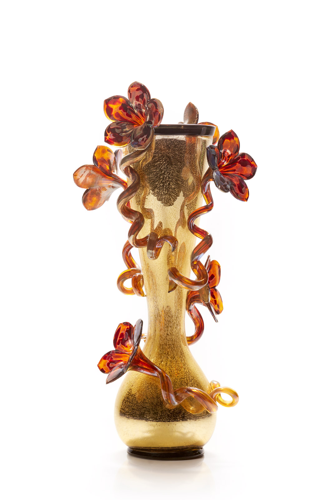 Dale Chihuly, Gold Venetian with Autumn Flowers, 2011