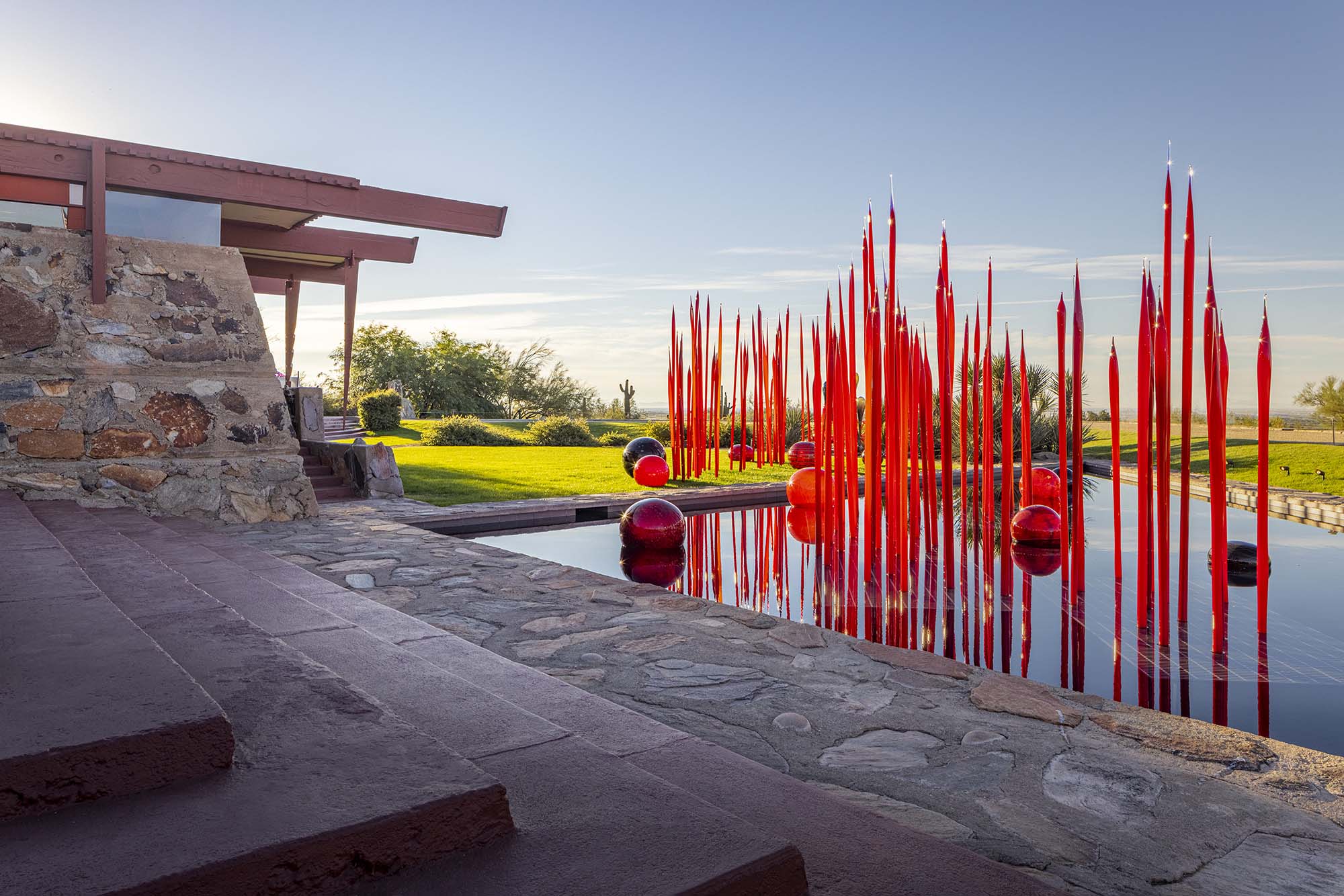 Red Reeds and Niijima Floats (detail), 2021 by Dale Chihuly